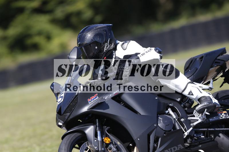 Archiv-2025/48 25.08.2025 Cornu Master School ADR/gruen-vert/75